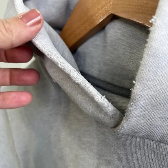 GUC vintage Hollister Custom Surfboards size L LGray Hoodie. Perfectly broken in - Picture 4 of 11